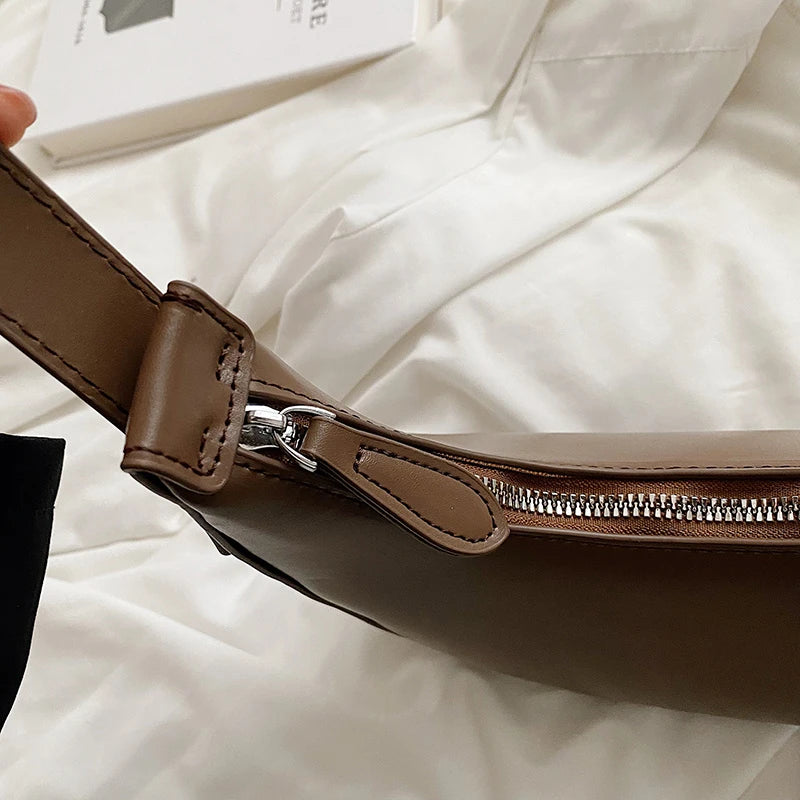 2022 Fashion Armpit Bags for Women Cute Half Crescent Bag Leather PU Purses and Handbags Designer Shoulder Bag Small Hand Bag
