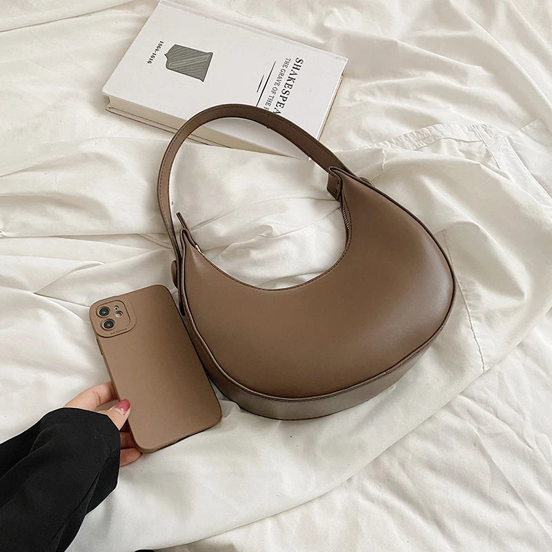 2022 Fashion Armpit Bags for Women Cute Half Crescent Bag Leather PU Purses and Handbags Designer Shoulder Bag Small Hand Bag